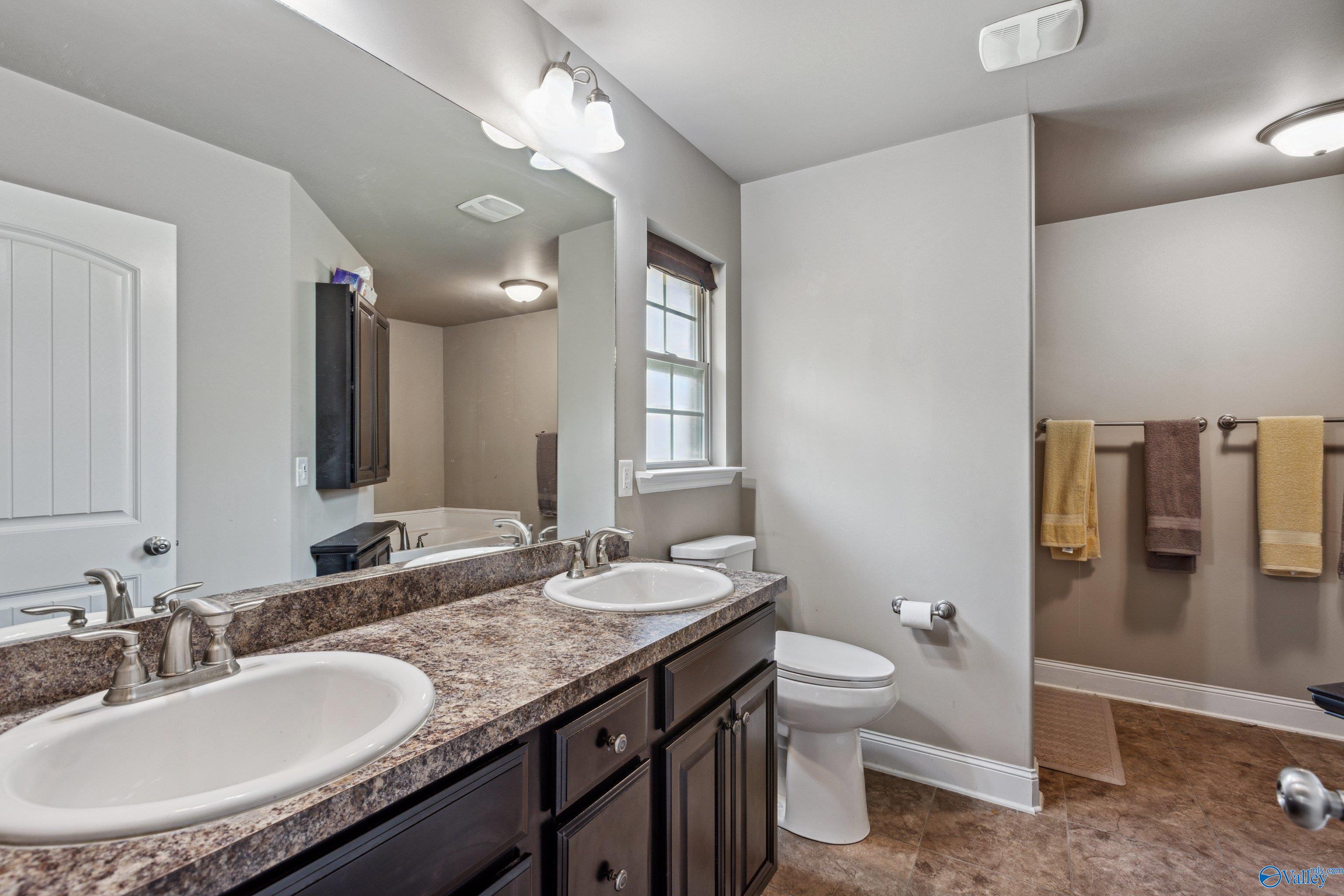 201 Ashbrook Circle, Harvest, Alabama image 16