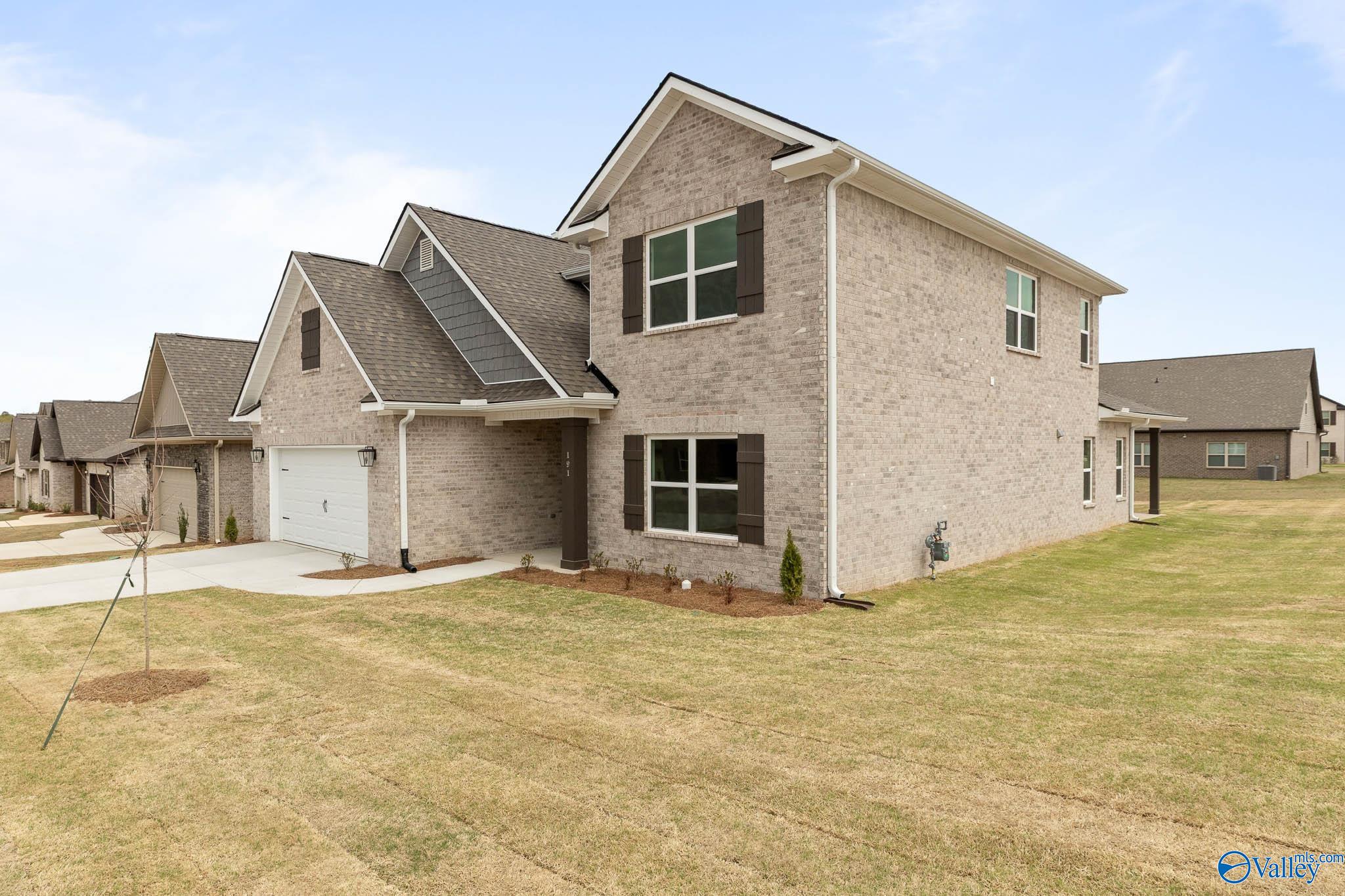 191 Pennington Avenue