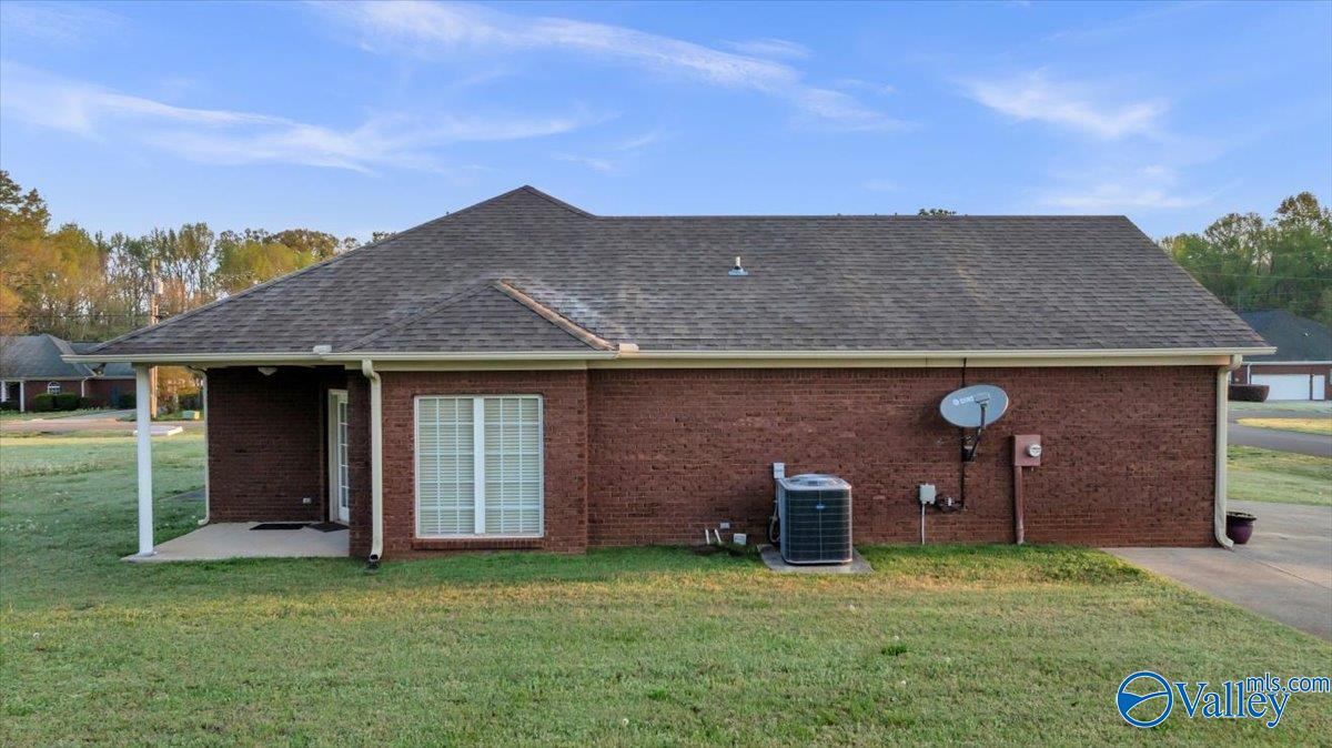 147 Singletree Drive, Hazel Green, Alabama image 8