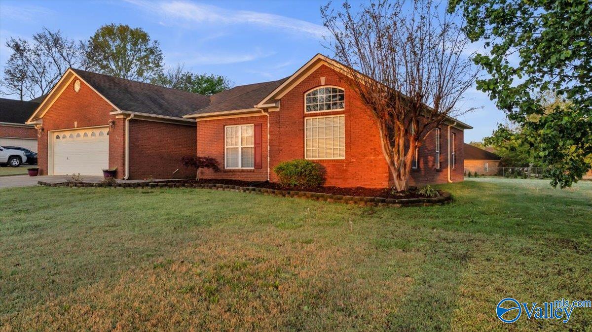 147 Singletree Drive, Hazel Green, Alabama image 3
