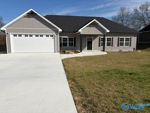 Homes For Sale - 146 Carrington Lane<br/> Albertville, AL 35950