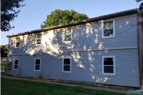 Apartment For Rent - 4918 Cotton Row #D<br/> Huntsville, AL 35816