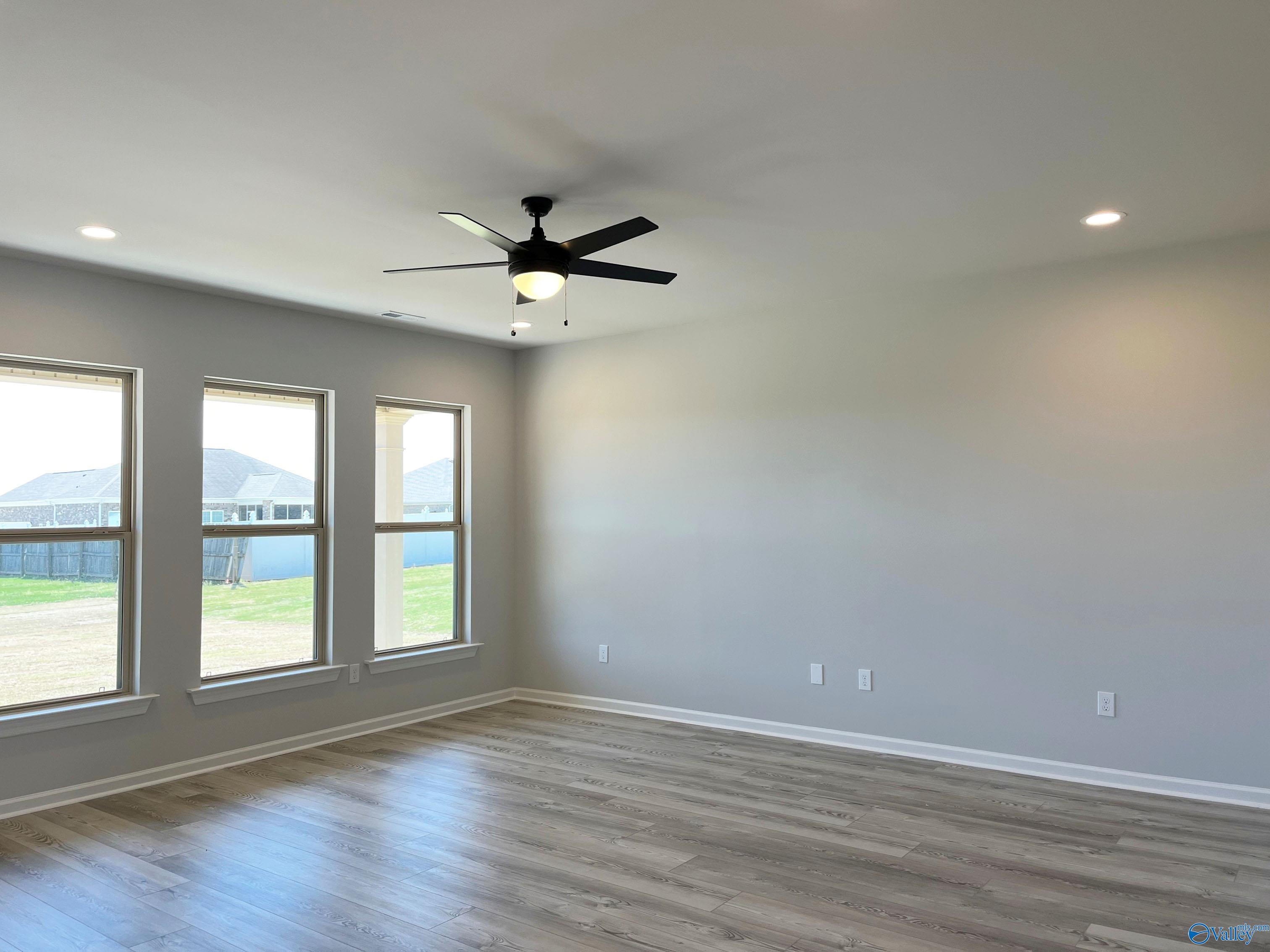 122 Parvin Way Drive, Hazel Green, Alabama image 7