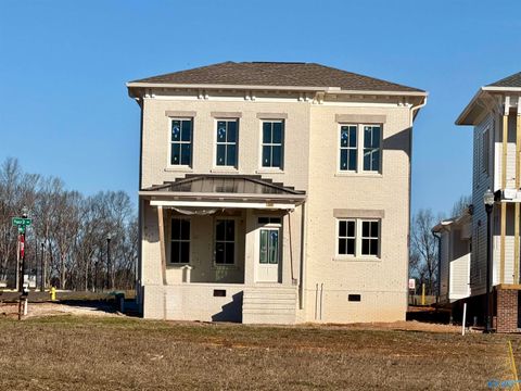Homes For Sale - 38 Peace Street<br/> Huntsville, AL 35806