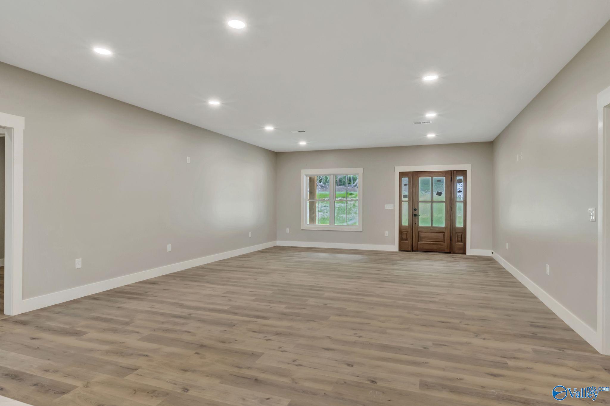 384 Nixon Drive, Guntersville, Alabama image 8