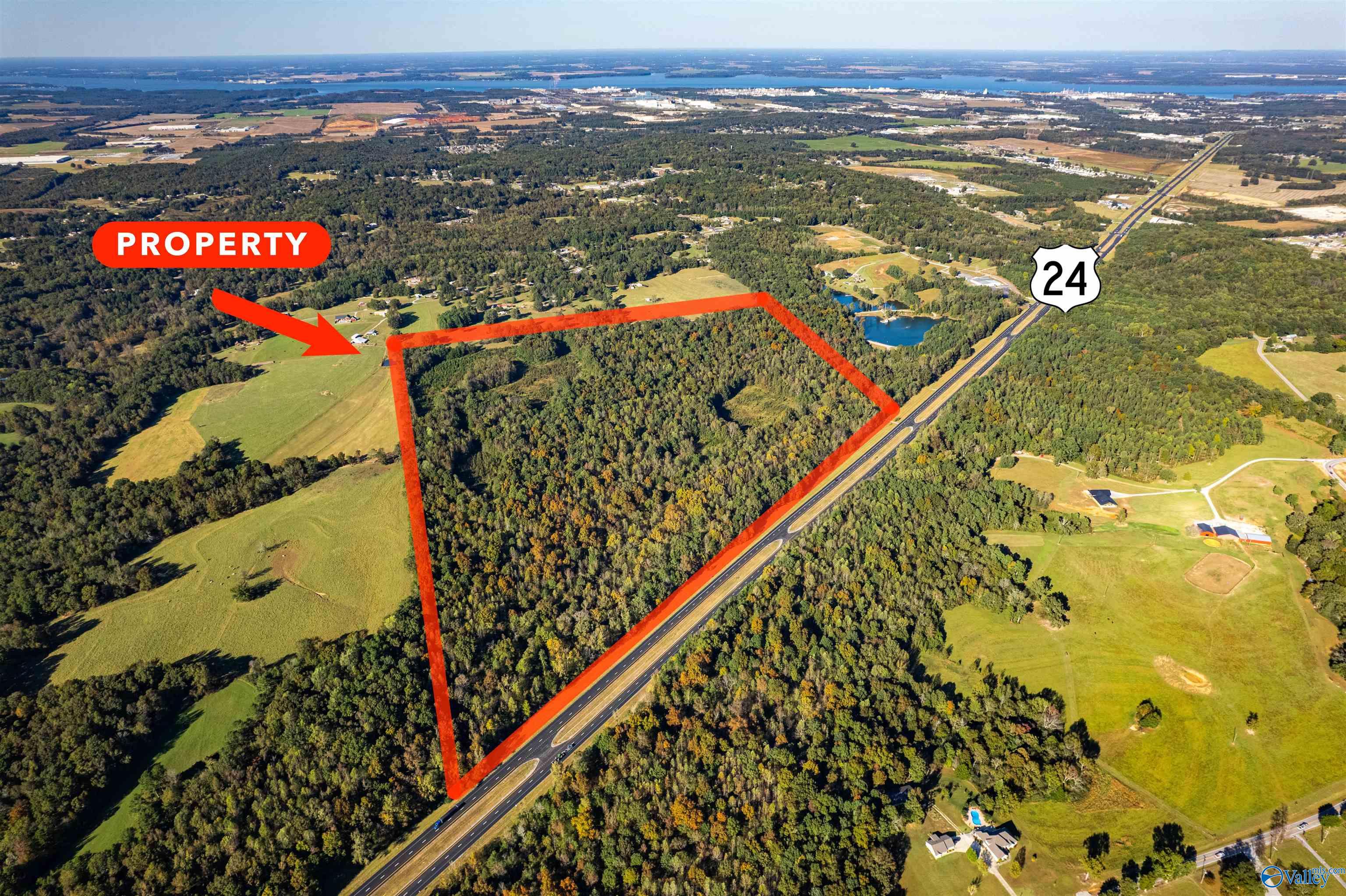 125 +/- acres Hwy 24