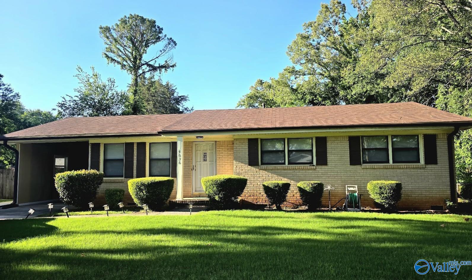 4636 NW Broadmeadow Lane, Huntsville, Alabama image 1