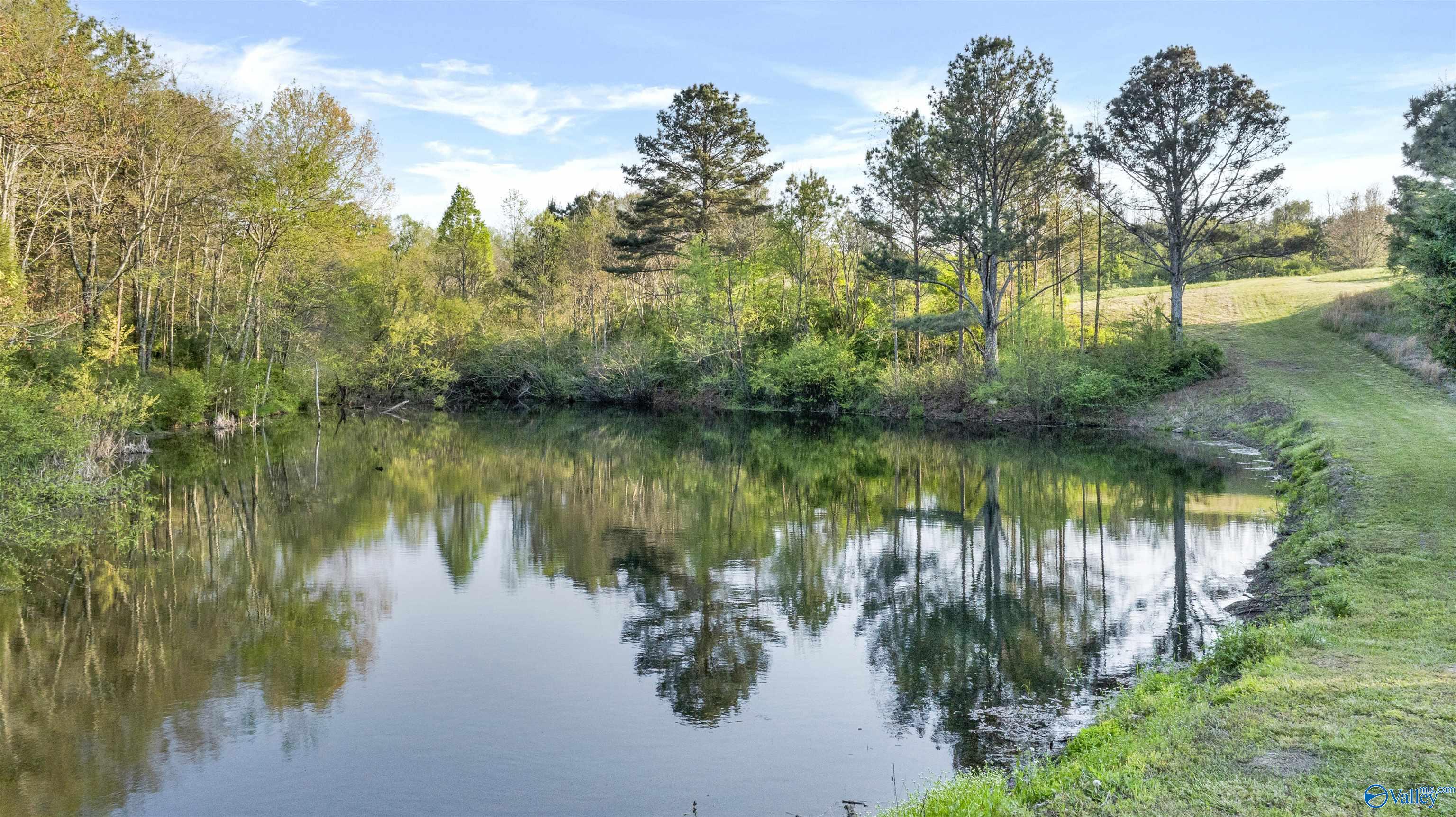 1122 County Road 361