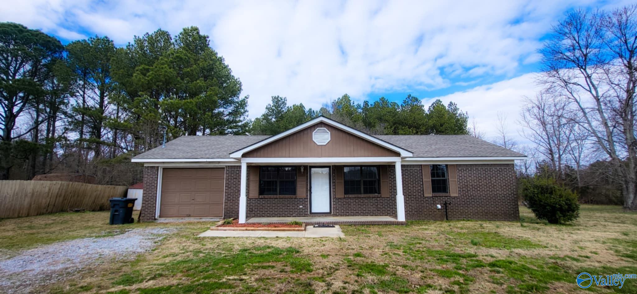 165 Fowler Loop Road, Falkville, Alabama image 1