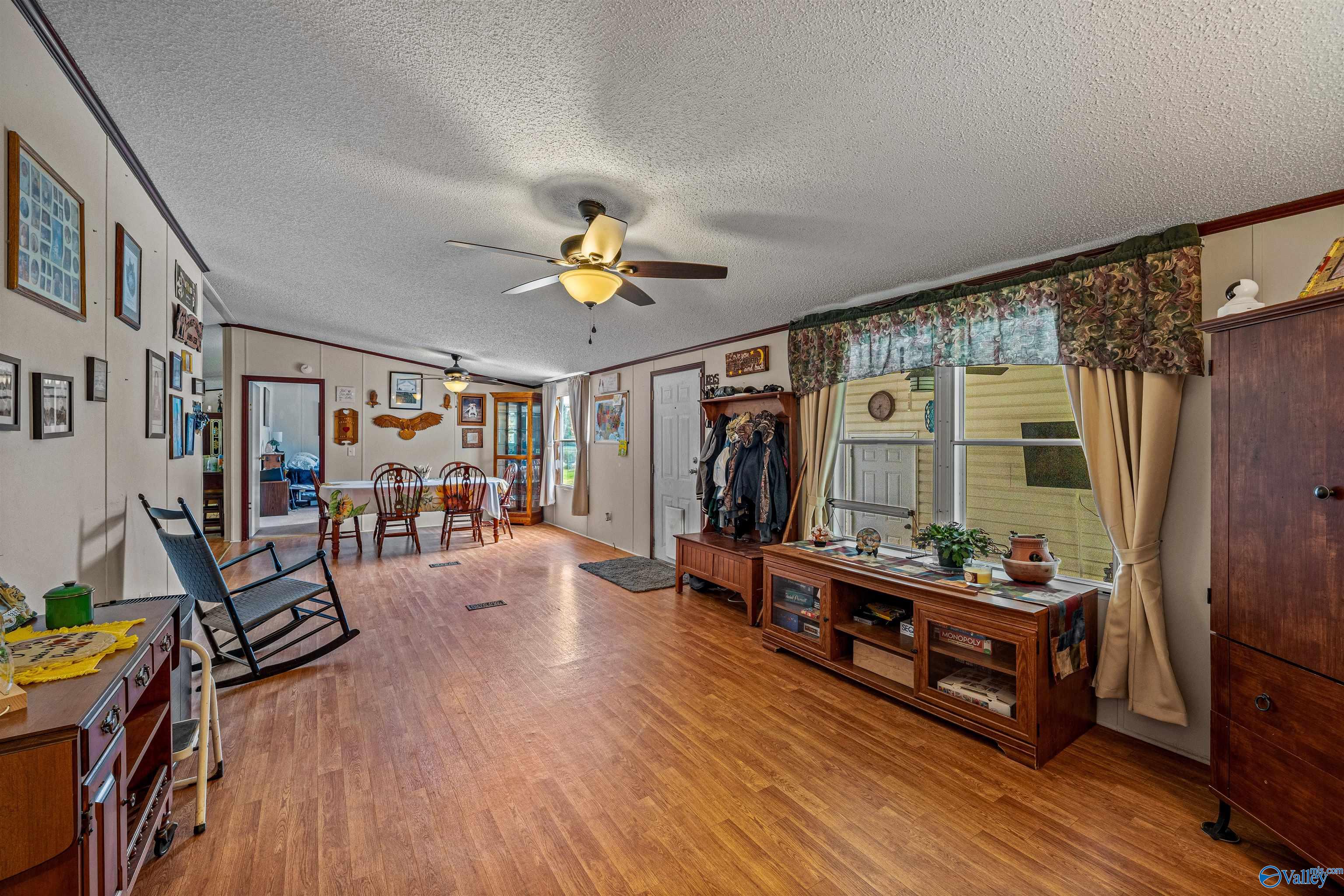 154 Creekside Drive, Hokes Bluff, Alabama image 9