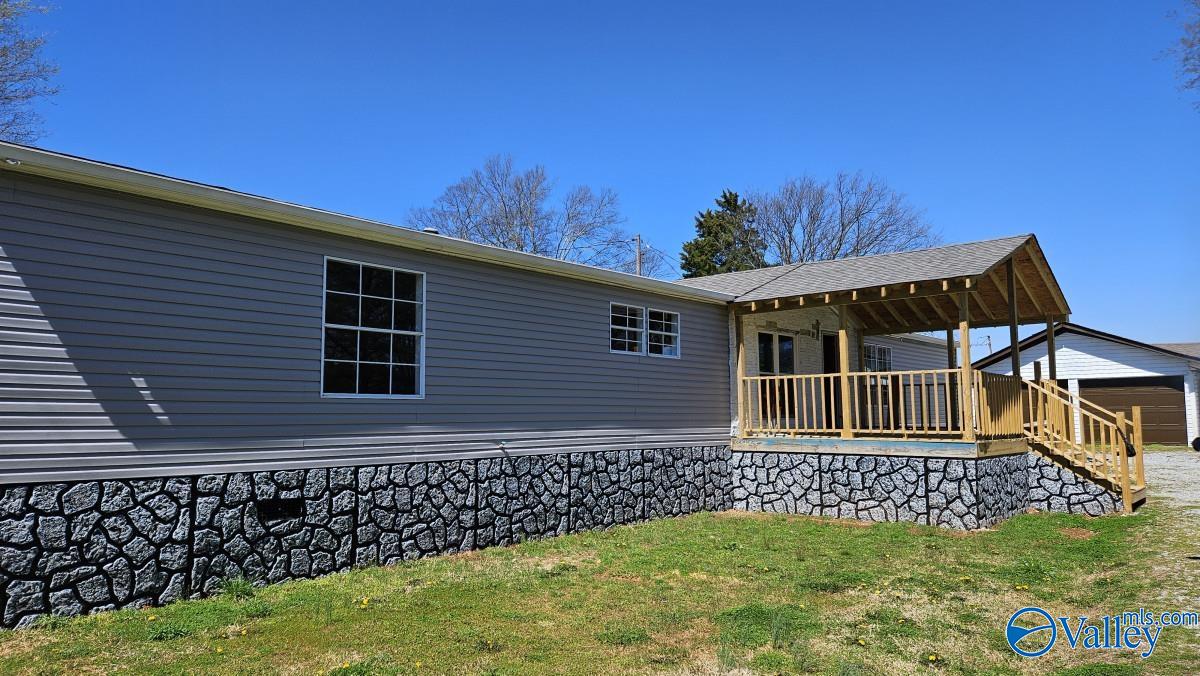 7739 Allison Loop, Athens, Alabama image 1