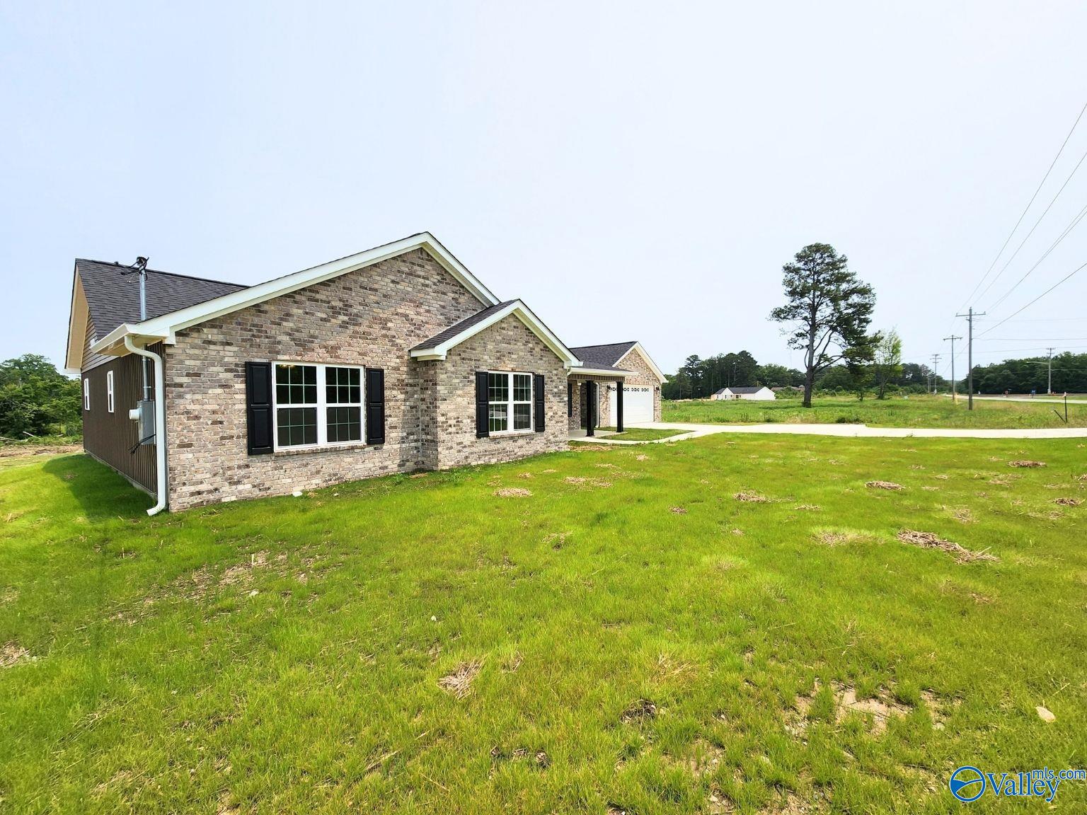 900 Powell Drive, Centre, Alabama image 2