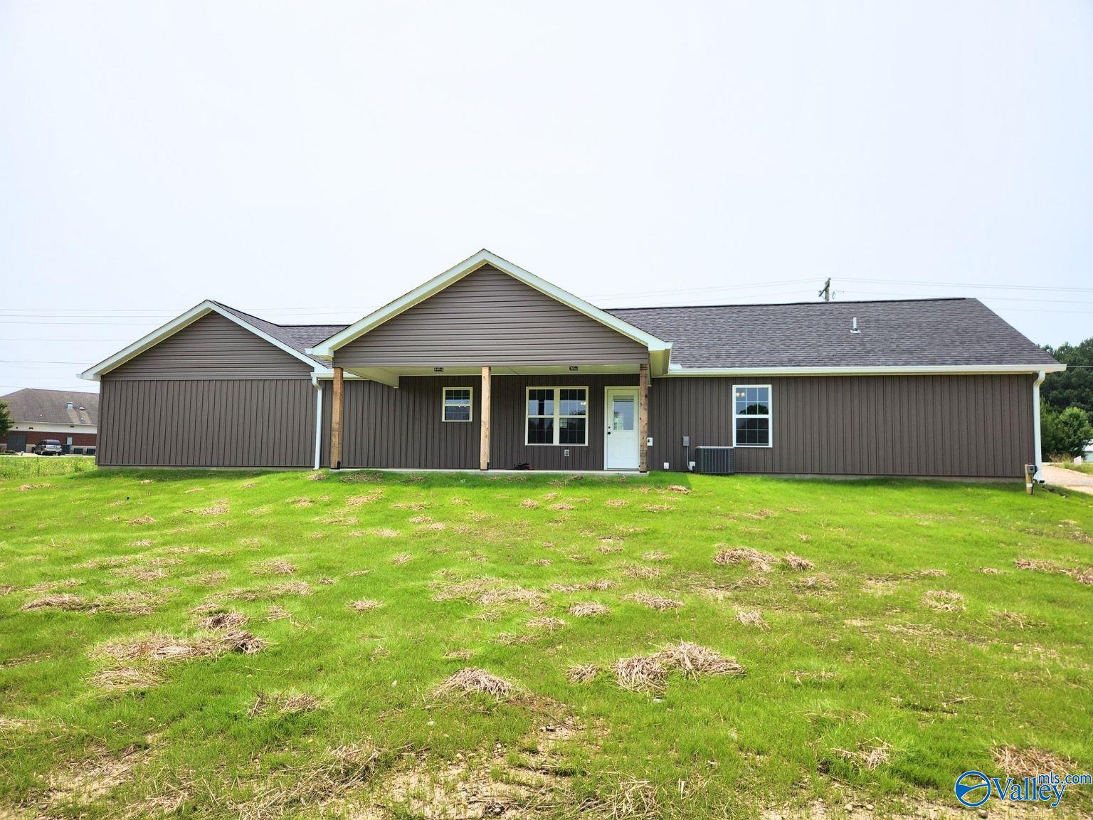 900 Powell Drive, Centre, Alabama image 3