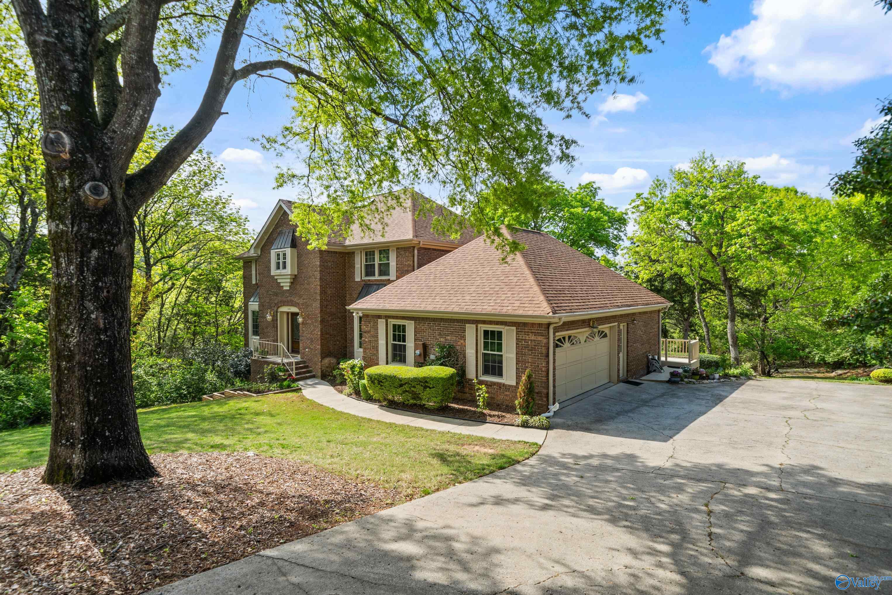 1604 Chandler Road, Huntsville, Alabama image 3
