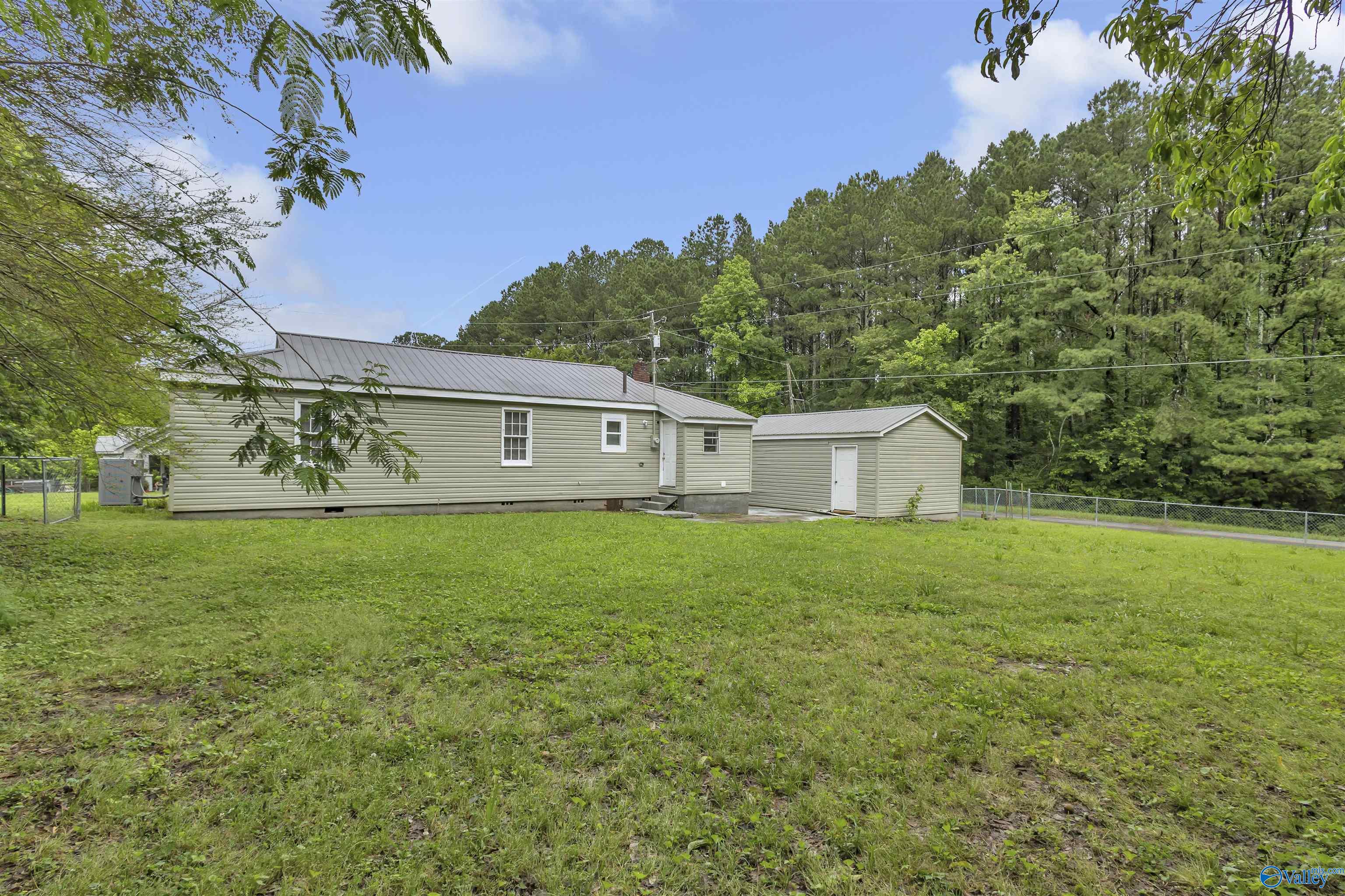 614 2nd Street, Arab, Alabama image 8