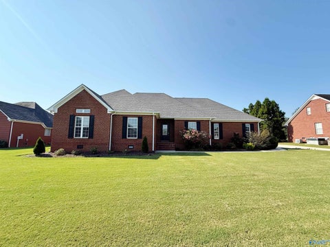 Homes For Rent - 17916 Remington Drive<br/> Athens, AL 35611