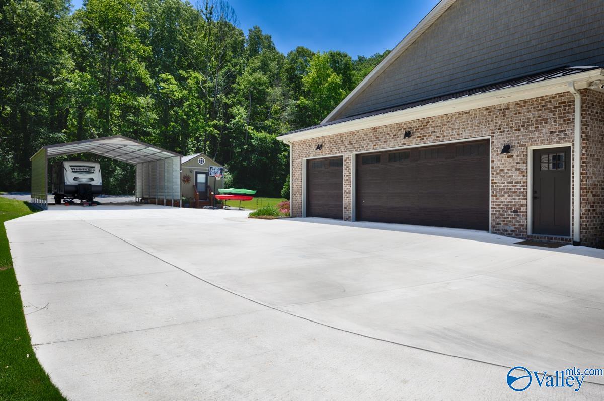 2315 Sunset Drive, Guntersville, Alabama image 18
