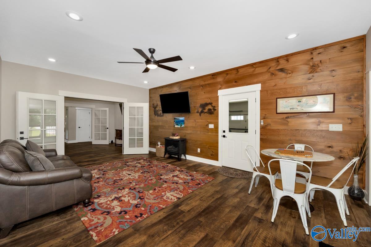 2315 Sunset Drive, Guntersville, Alabama image 38