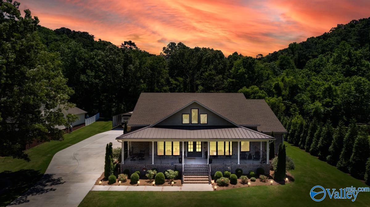 2315 Sunset Drive, Guntersville, Alabama image 2