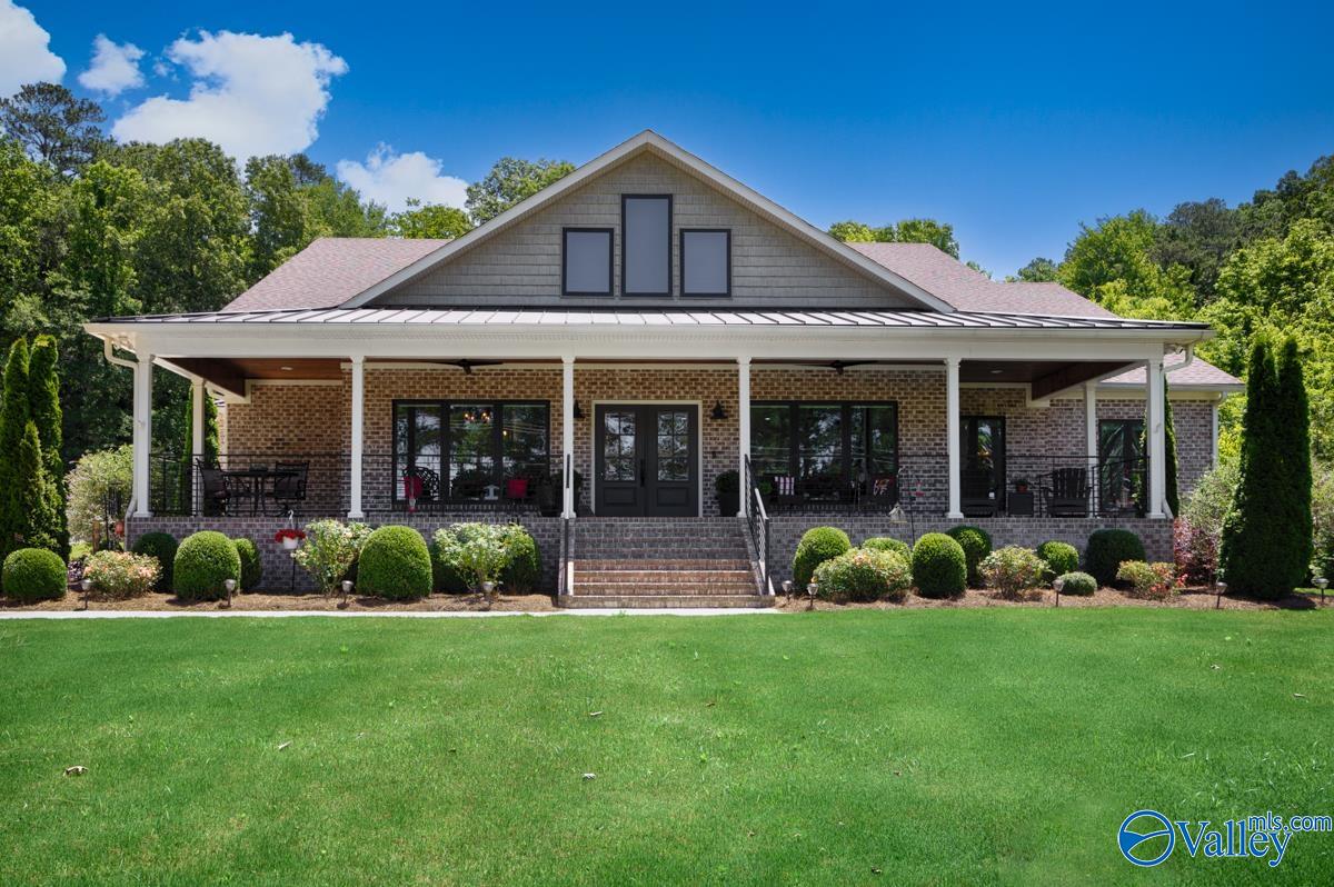 2315 Sunset Drive, Guntersville, Alabama image 1