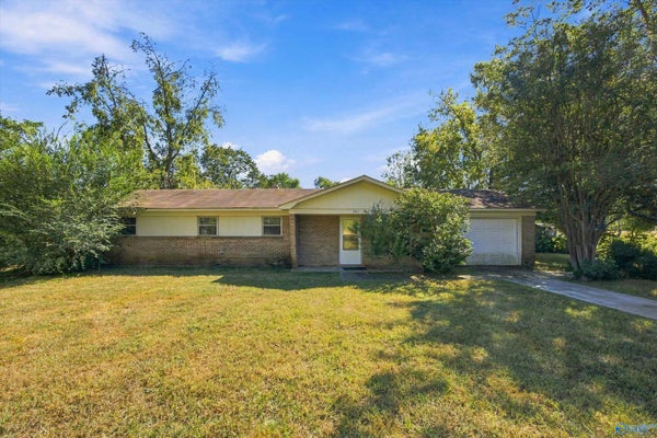 202 PLANTATION DR, MERIDIANVILLE, AL 35759 - Image d48c1b3c99a0bb17fe610ae3be8319b0/3736407398