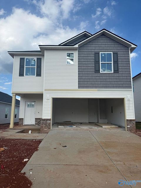 Homes For Sale - 8268 Huspa Avenue<br/> Madison, AL 35756