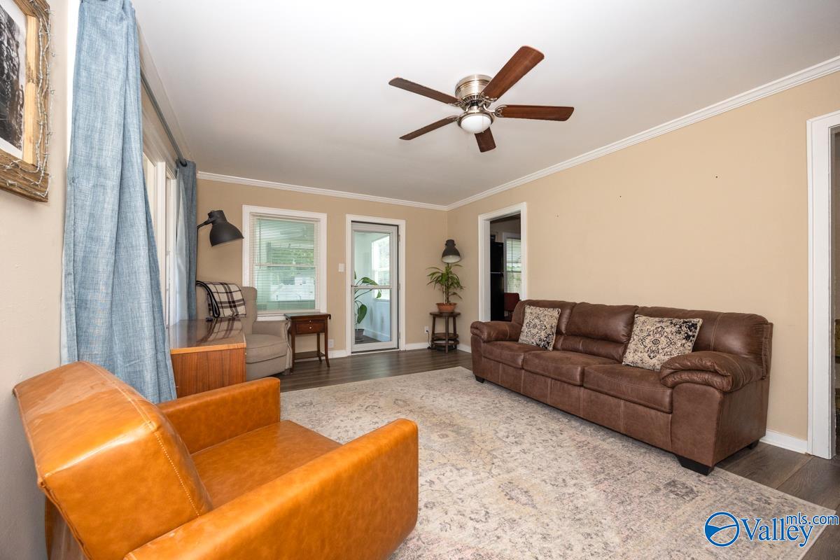 200 Delaware Circle, Huntsville, Alabama image 2