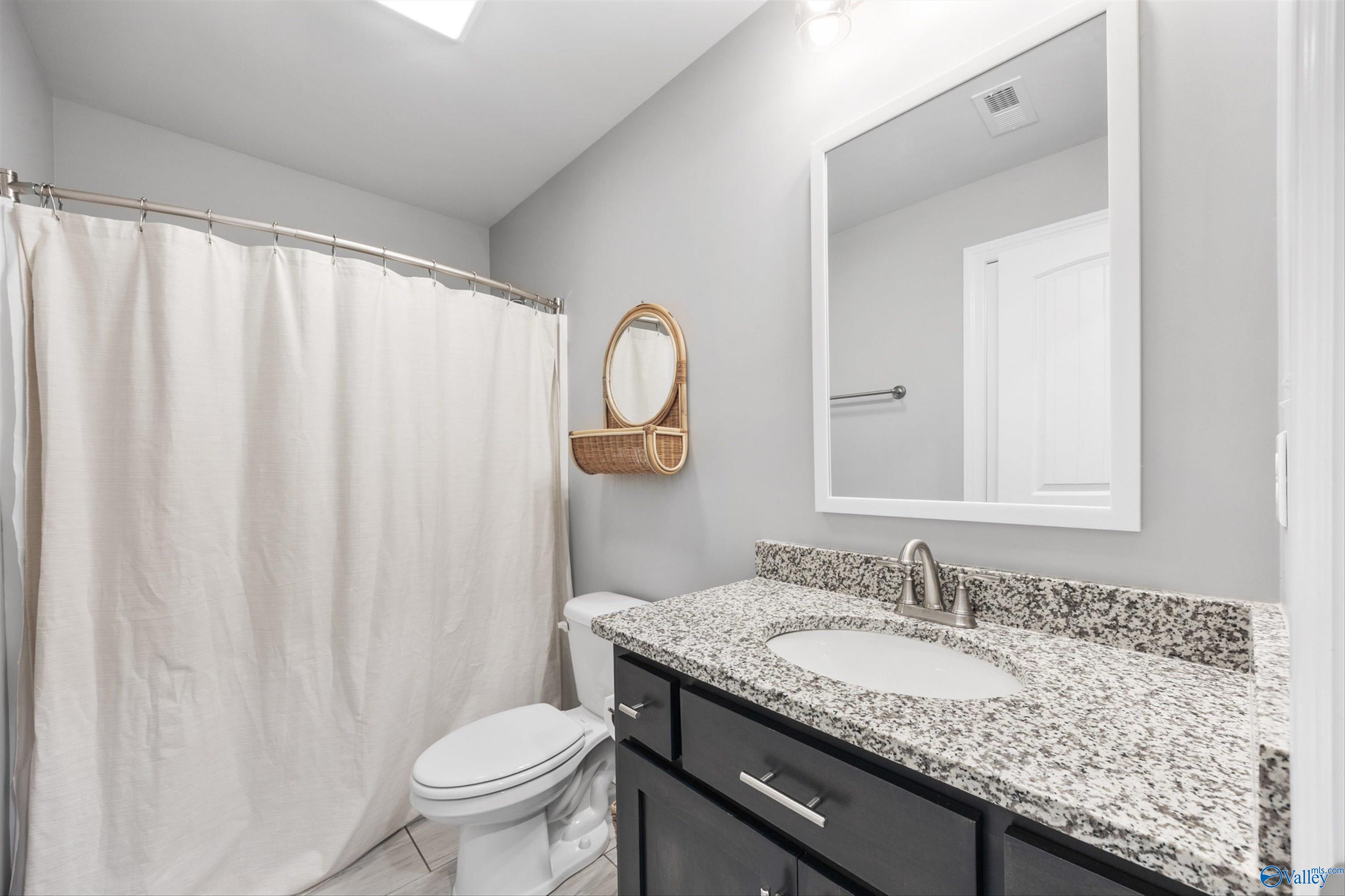 17067 Stonegate Drive, Athens, Alabama image 32