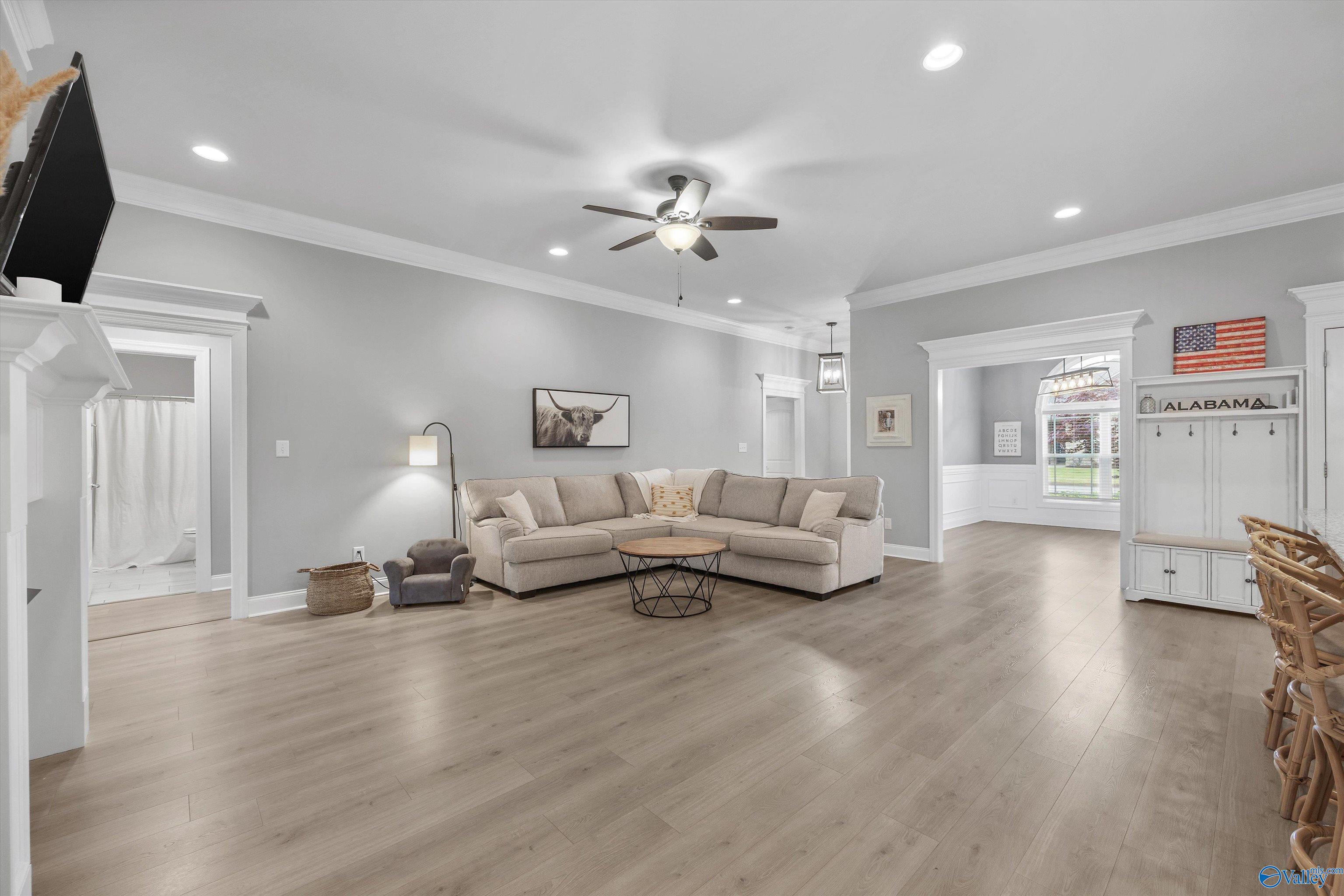 17067 Stonegate Drive, Athens, Alabama image 10
