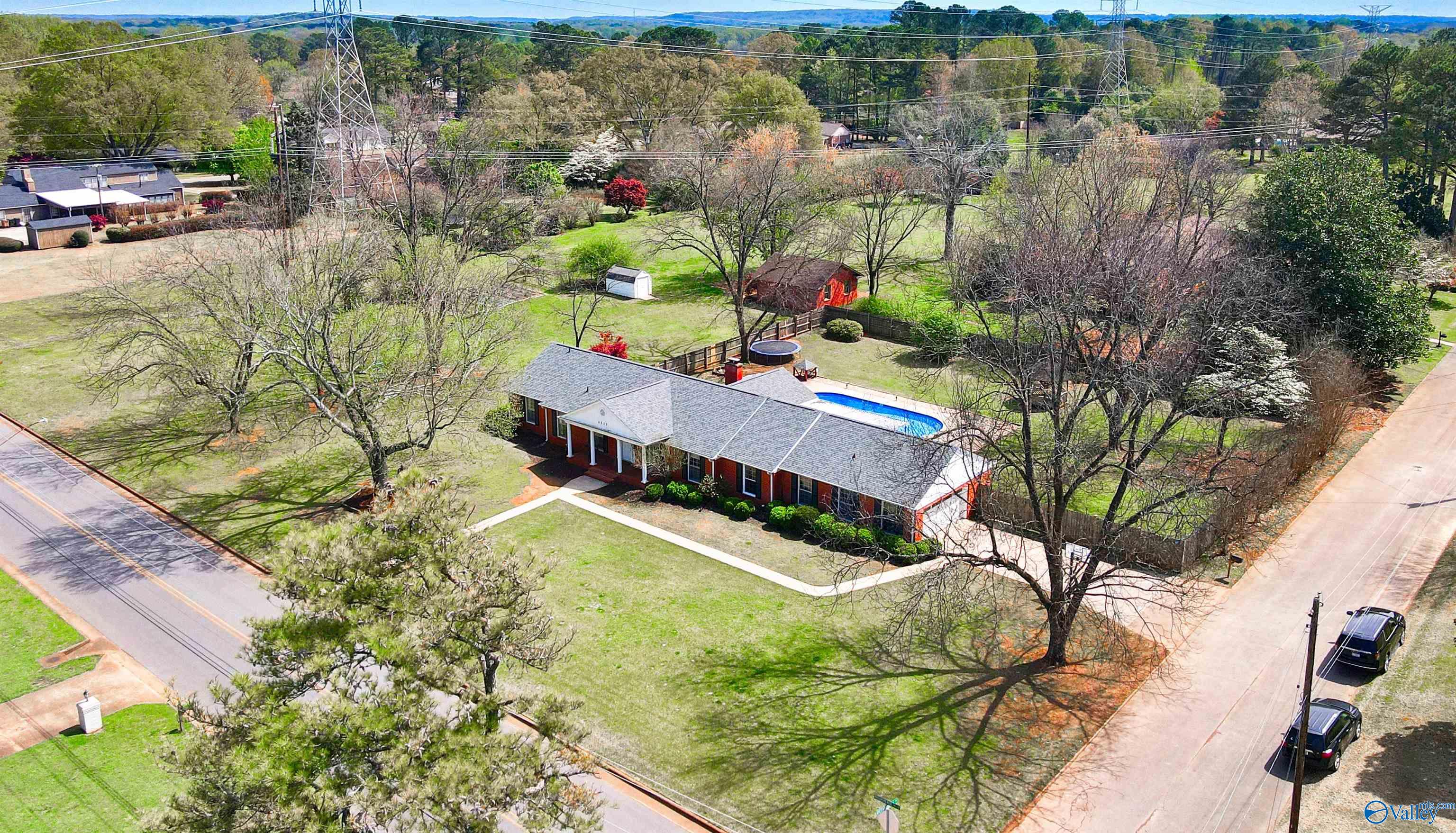 2111 Brookmeade Road, Decatur, Alabama image 48