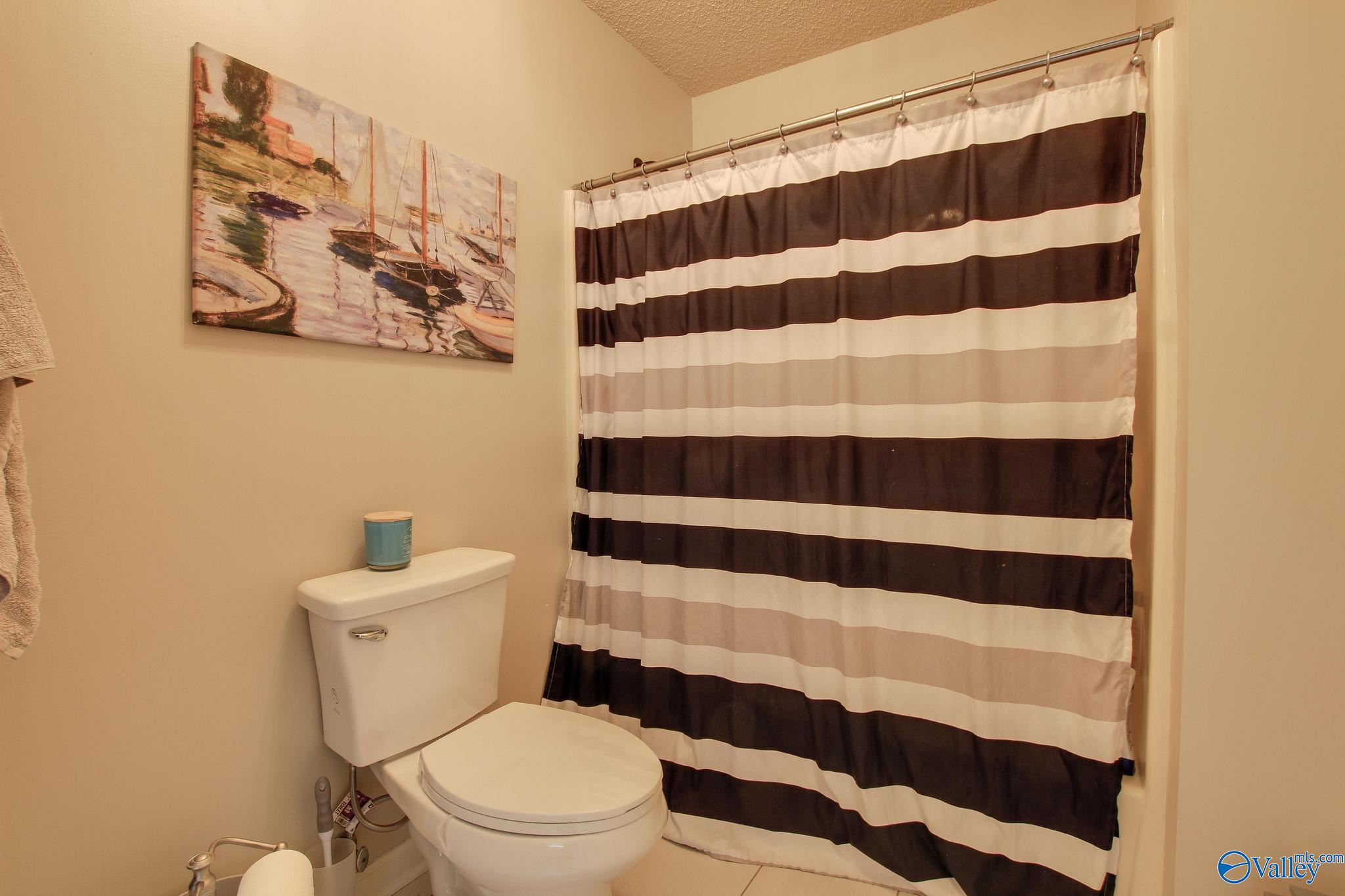 2806 Wisteria Place, Decatur, Alabama image 23