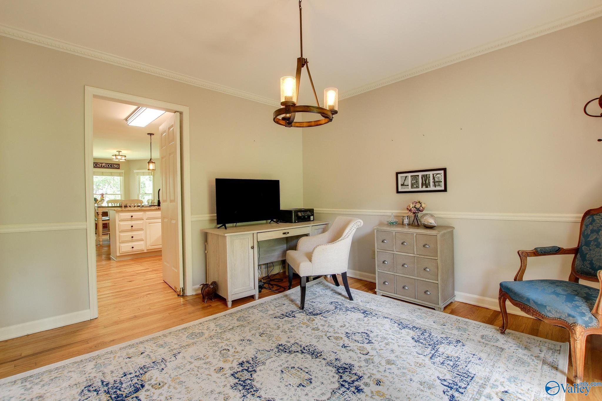 2806 Wisteria Place, Decatur, Alabama image 3