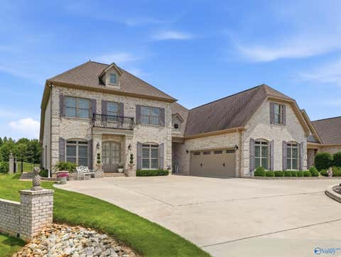Homes For Sale - 13728 Plainfield Drive<br/> Athens, AL 35613