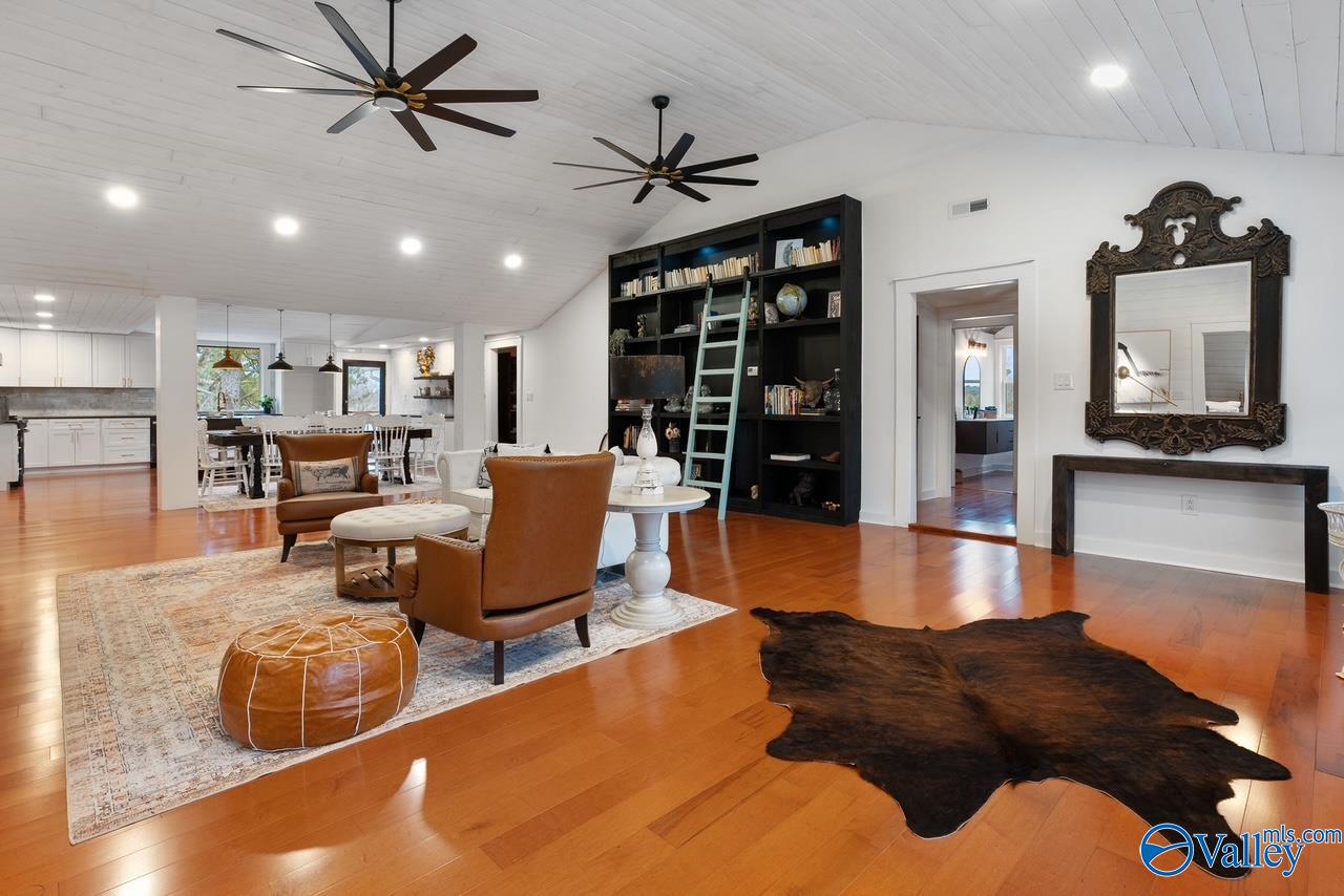 277 County Road 1678, Cullman, Alabama image 2