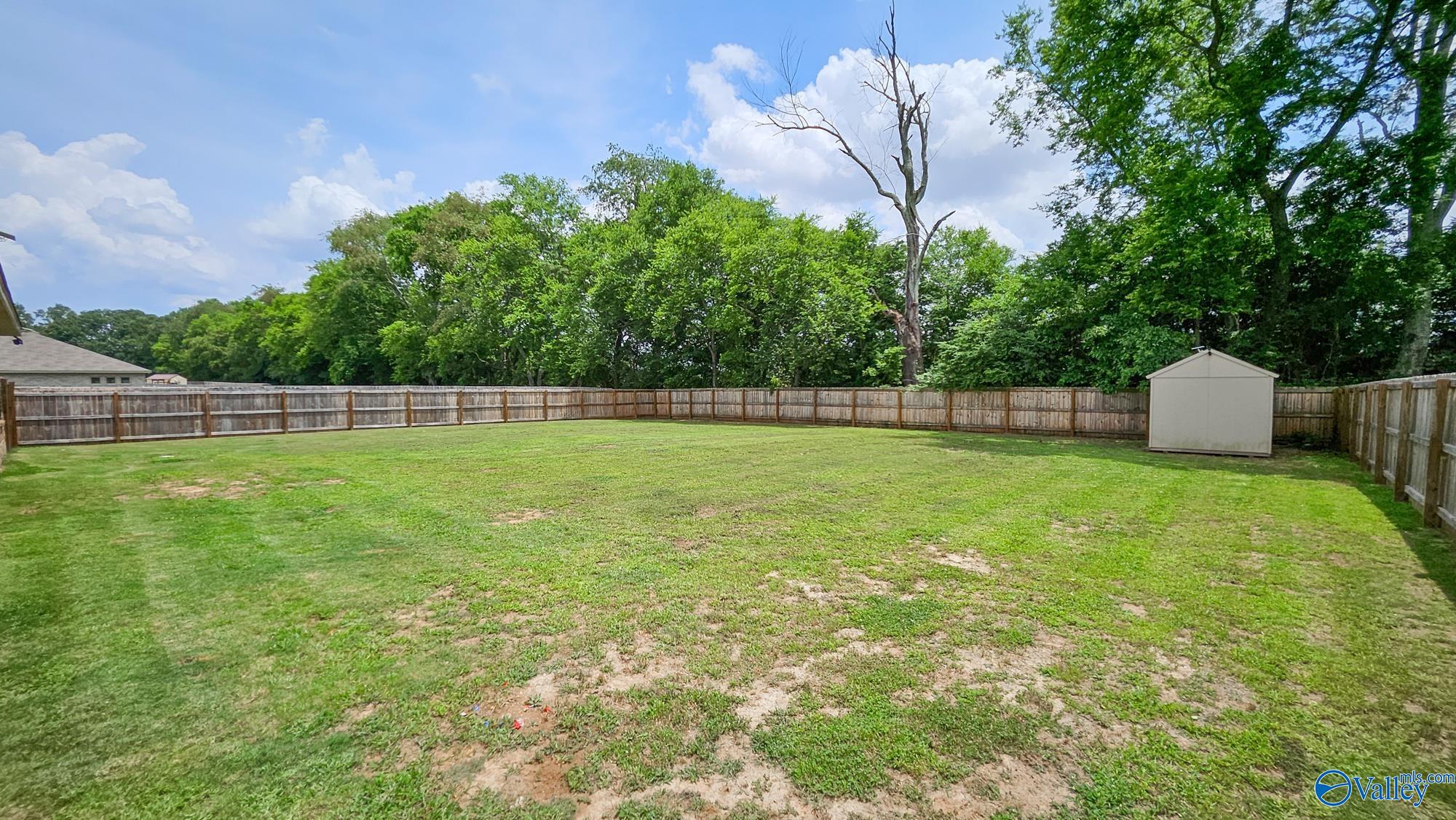 Hazel Green, Alabama 35750, United States, 4 Bedrooms Bedrooms, ,3 BathroomsBathrooms,Residential,Active,148755