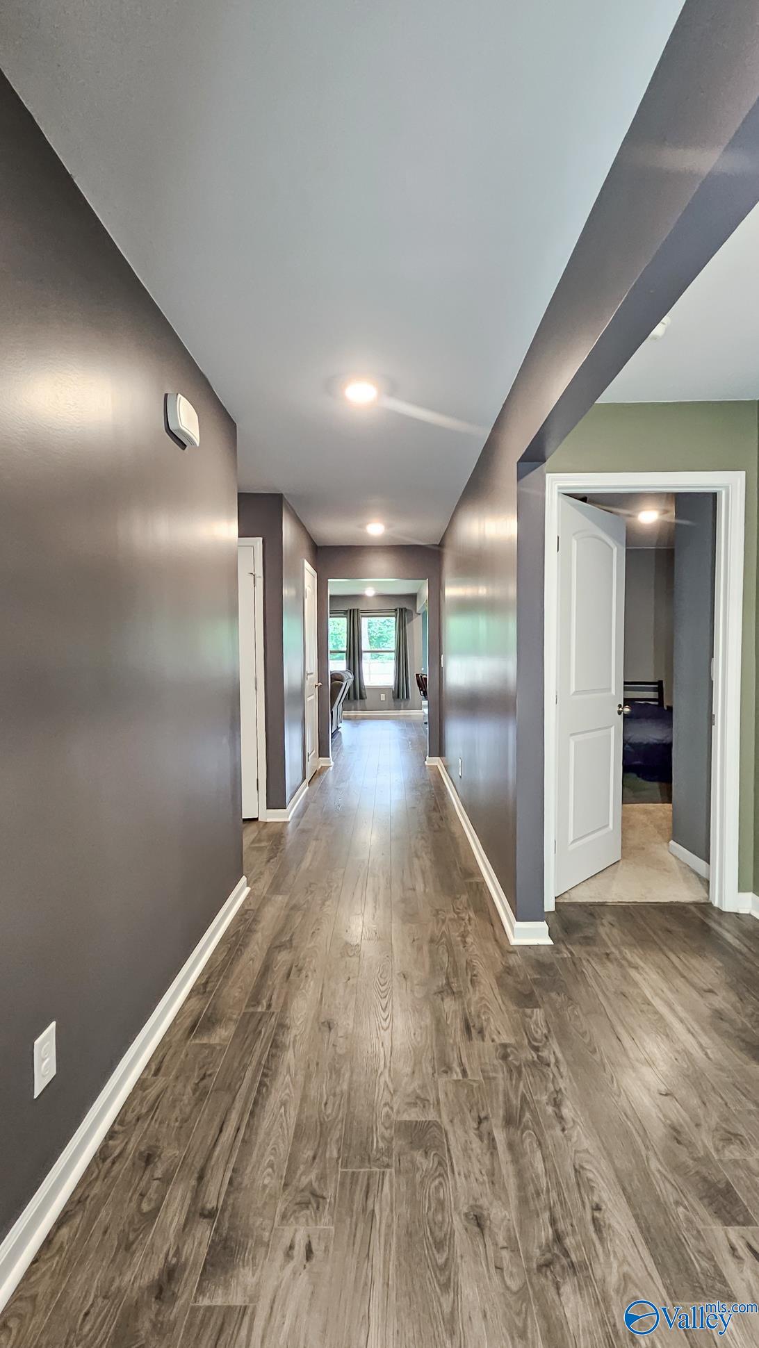 Hazel Green, Alabama 35750, United States, 4 Bedrooms Bedrooms, ,3 BathroomsBathrooms,Residential,Active,148755