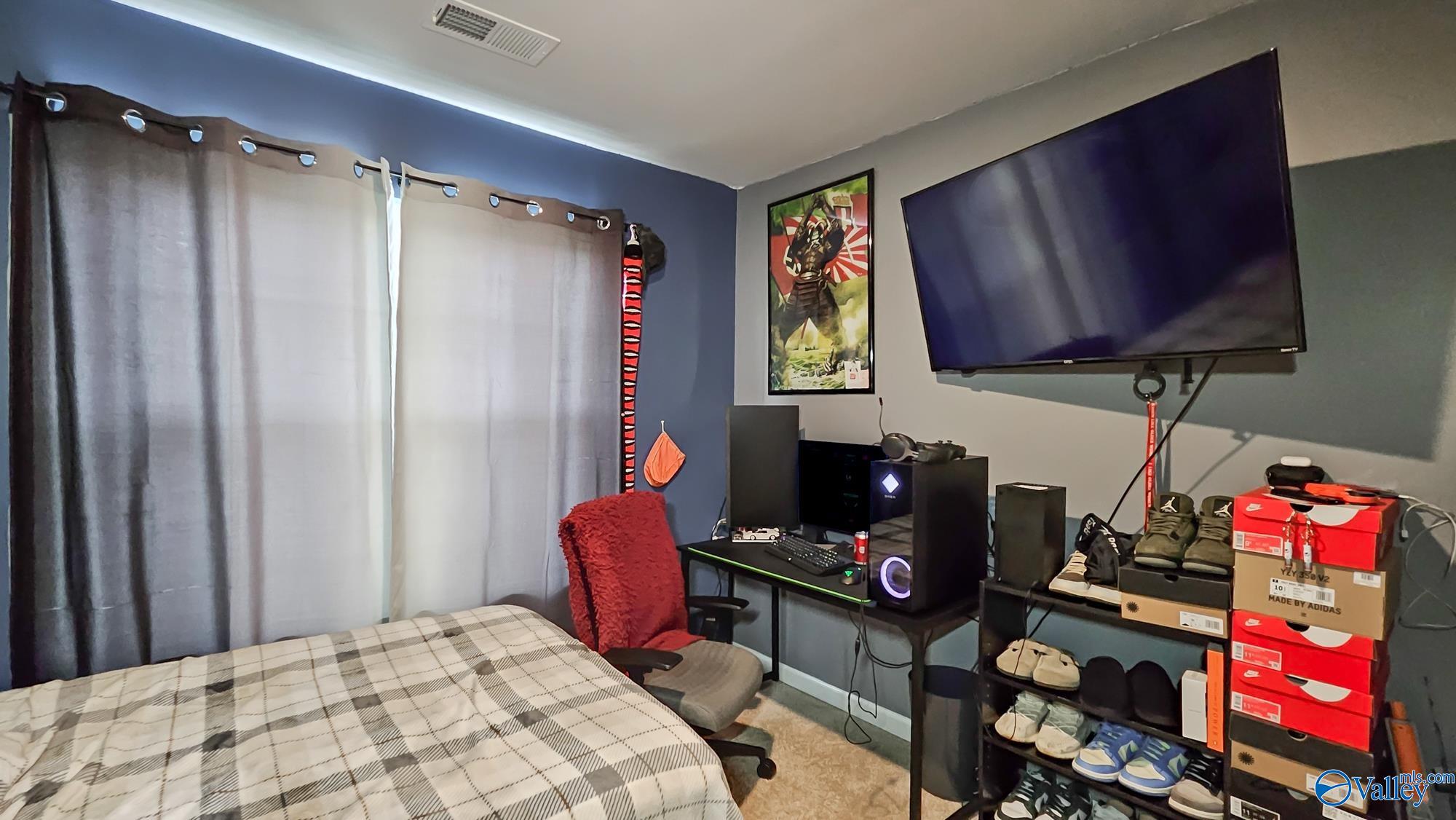 Hazel Green, Alabama 35750, United States, 4 Bedrooms Bedrooms, ,3 BathroomsBathrooms,Residential,Active,148755