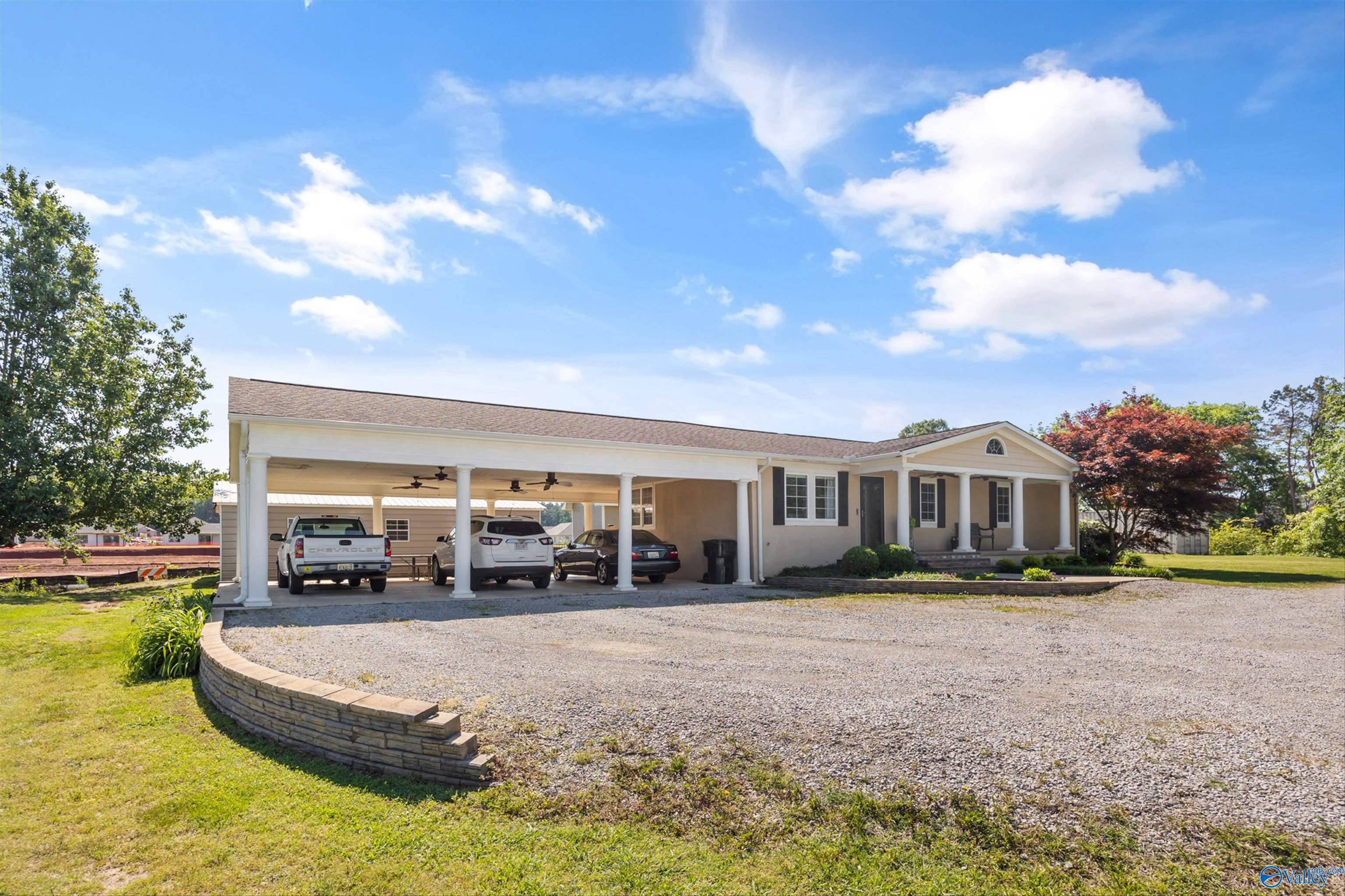 199 Ford Chapel Drive, Harvest, Alabama image 3