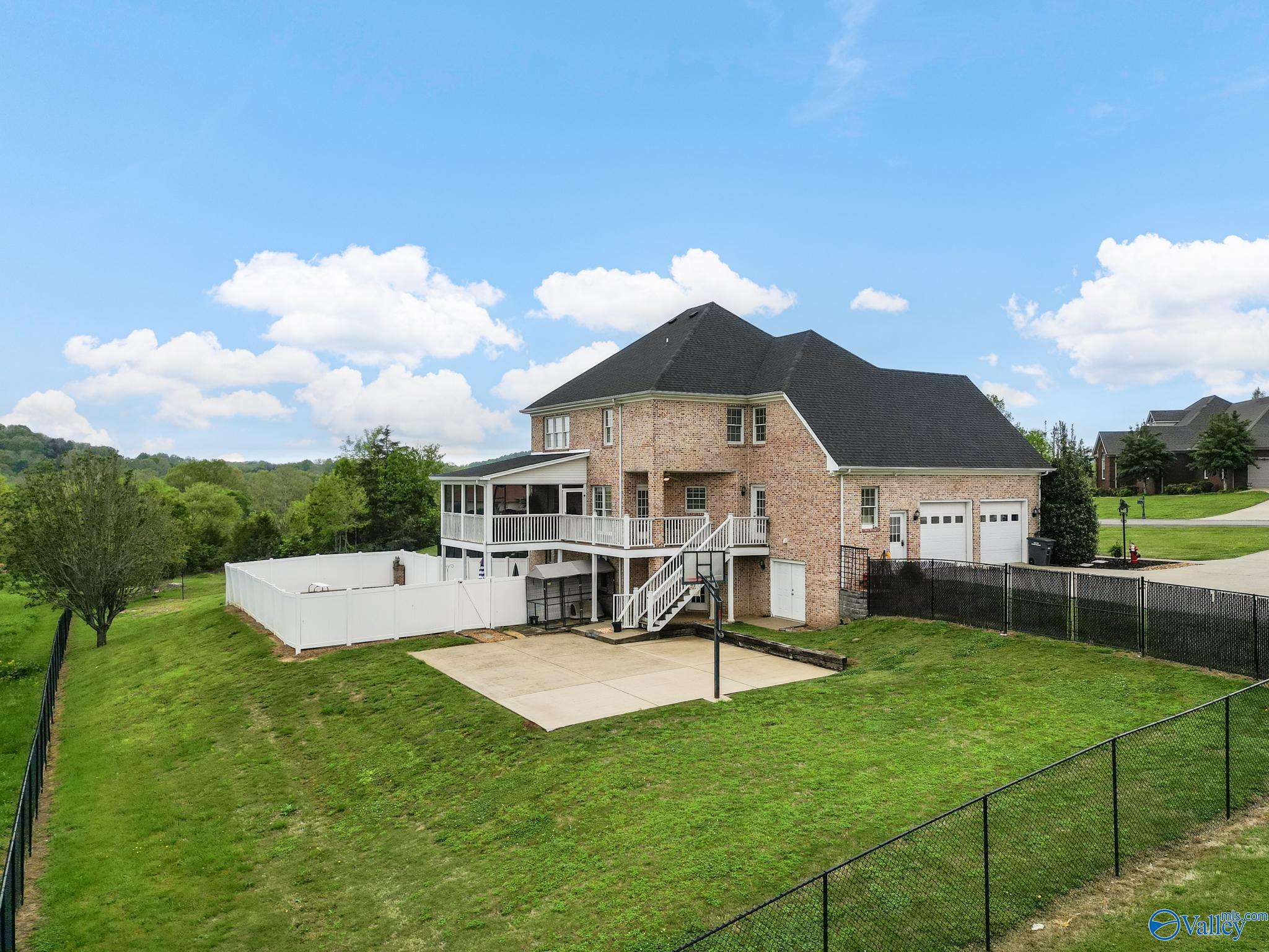 828 Fairway Drive, Fayetteville, Tennessee image 2