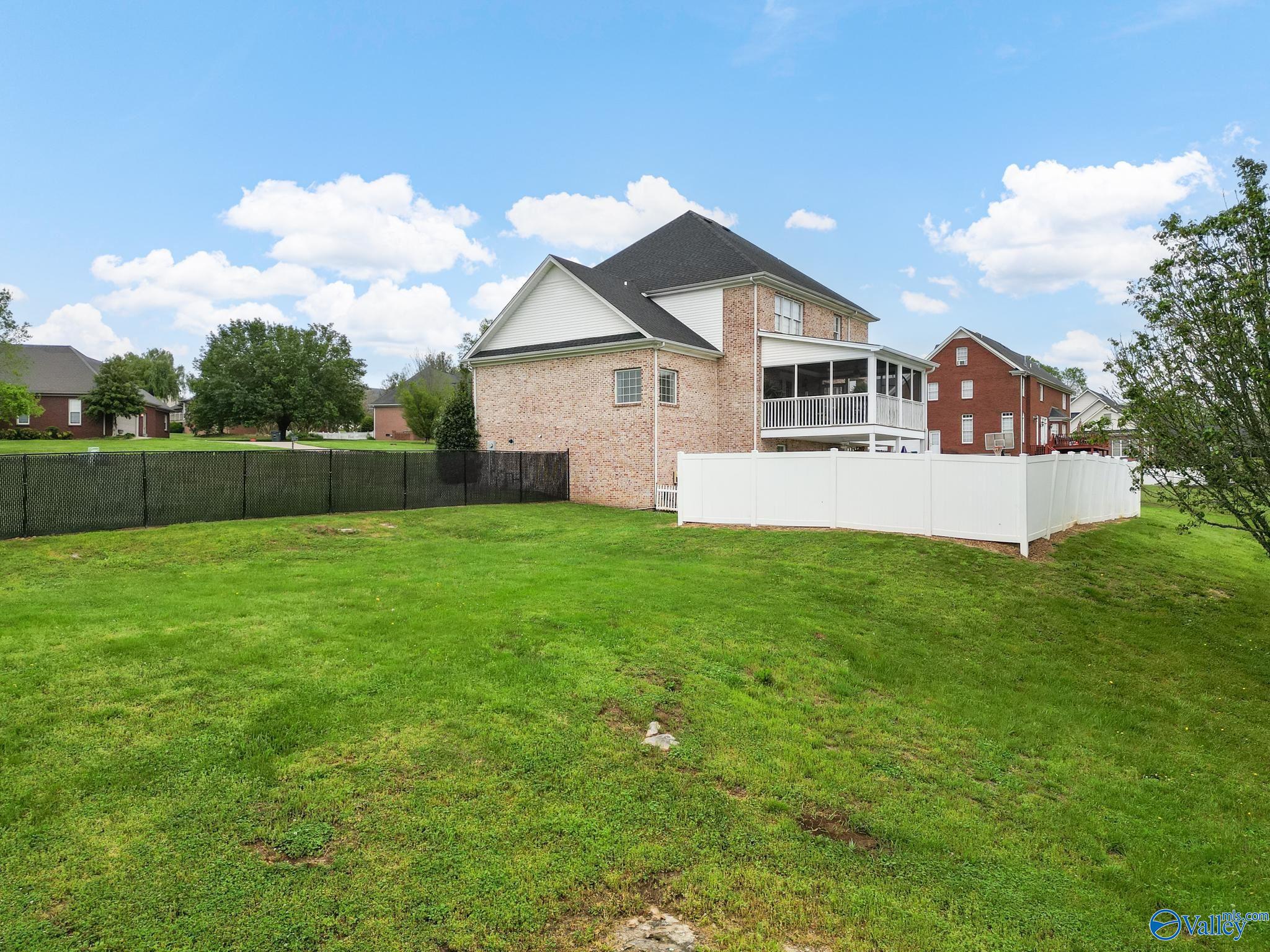 828 Fairway Drive, Fayetteville, Tennessee image 4