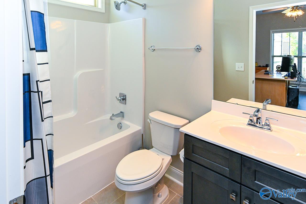 413 Terrace Drive, Huntsville, Alabama image 7