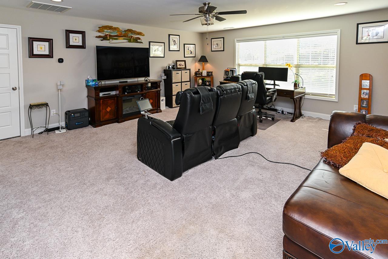 413 Terrace Drive, Huntsville, Alabama image 35