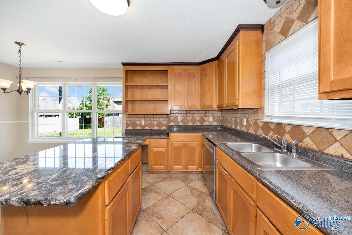 2426 Quail Ridge Lane, Huntsville, Alabama image 11
