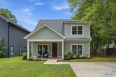 2712 8th Avenue SW Huntsville AL 35805
