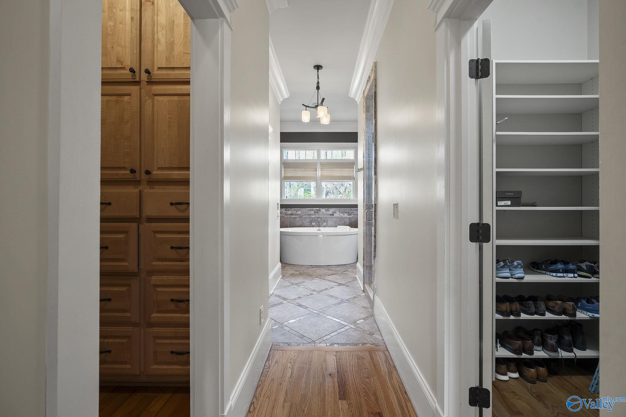 708 Harding Way, Huntsville, Alabama image 16