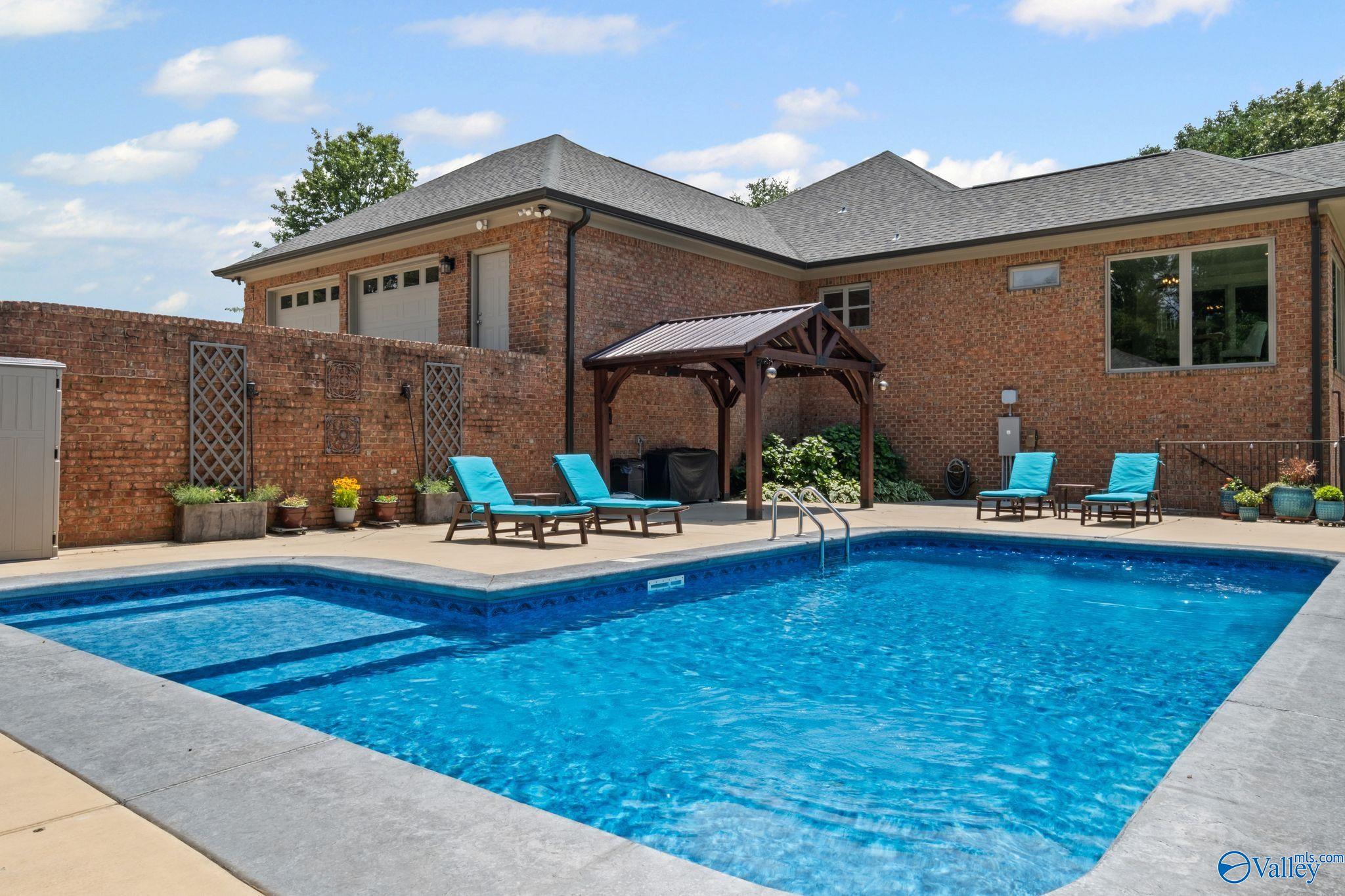 139 Summit Point, Guntersville, Alabama image 5