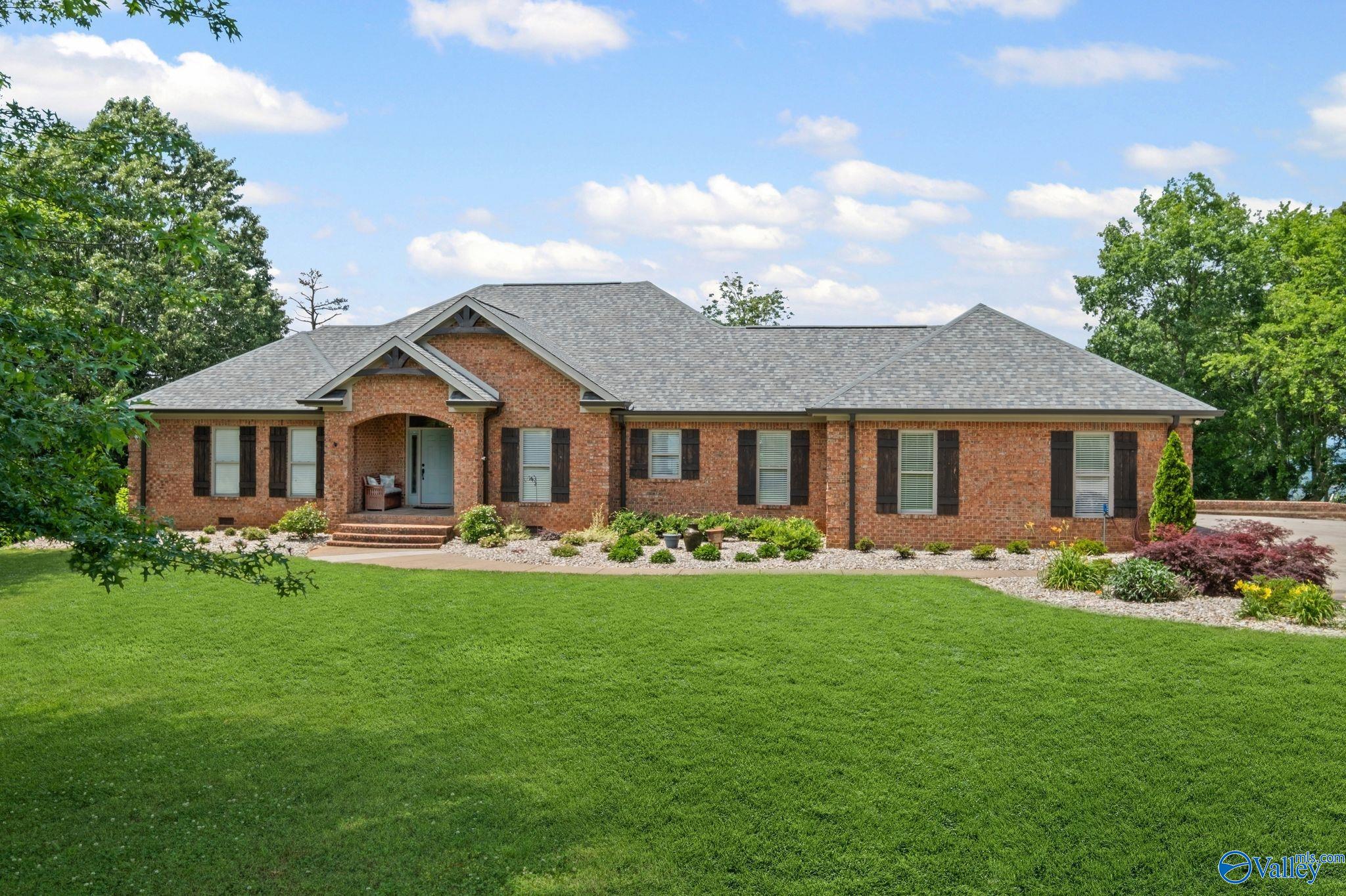 139 Summit Point, Guntersville, Alabama image 10
