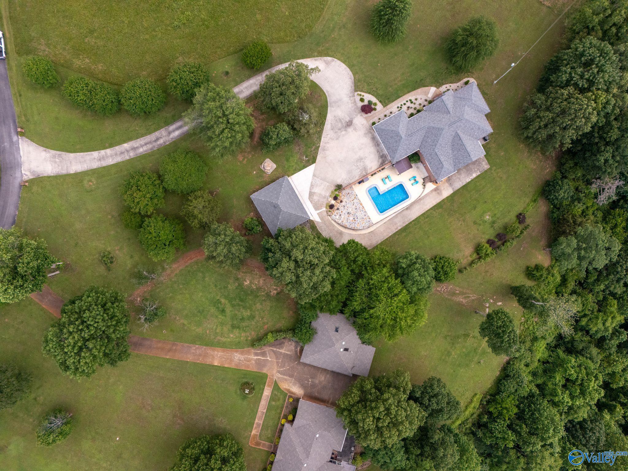 139 Summit Point, Guntersville, Alabama image 46