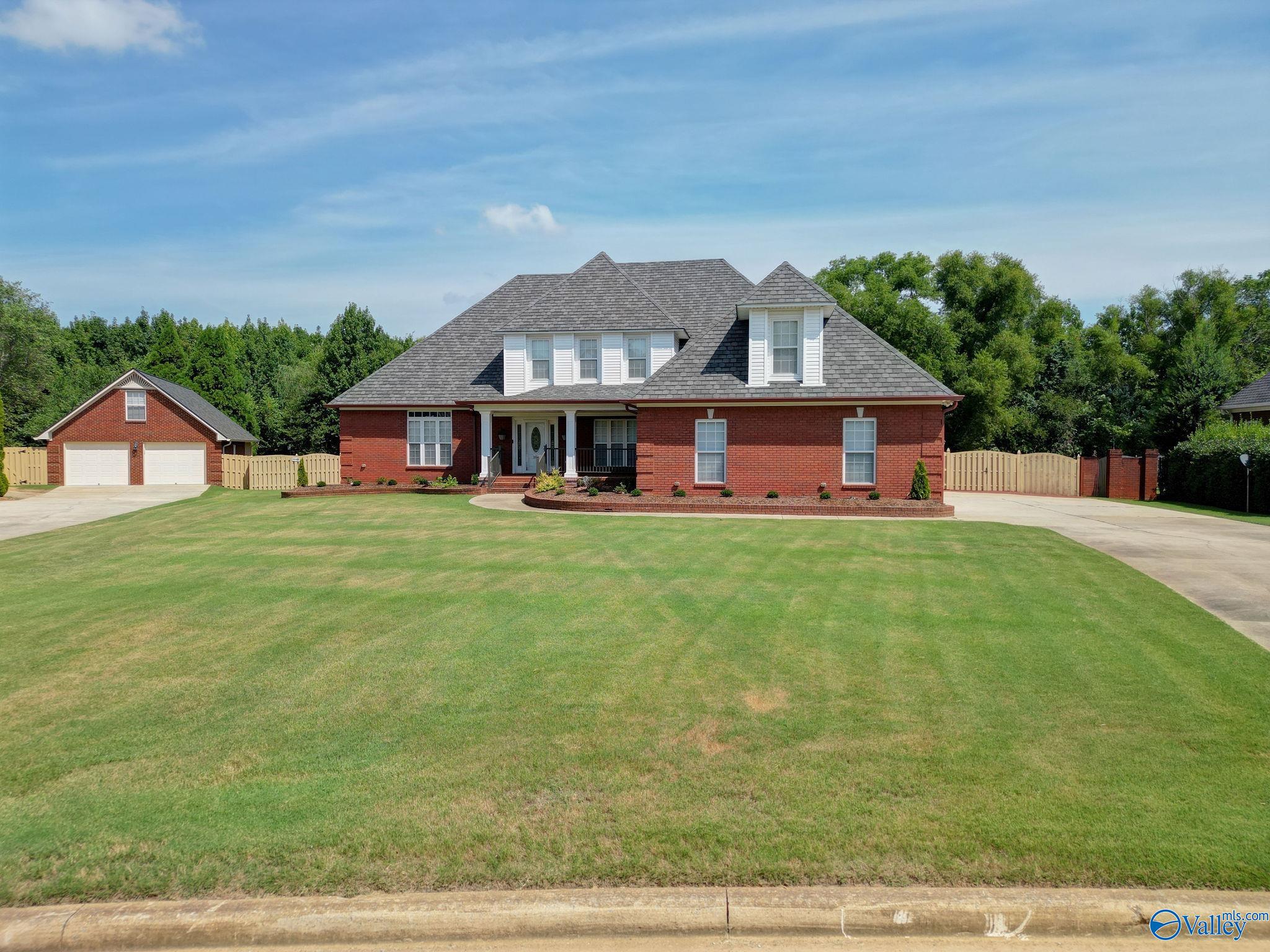 28102 Kim Drive, Harvest, Alabama image 1