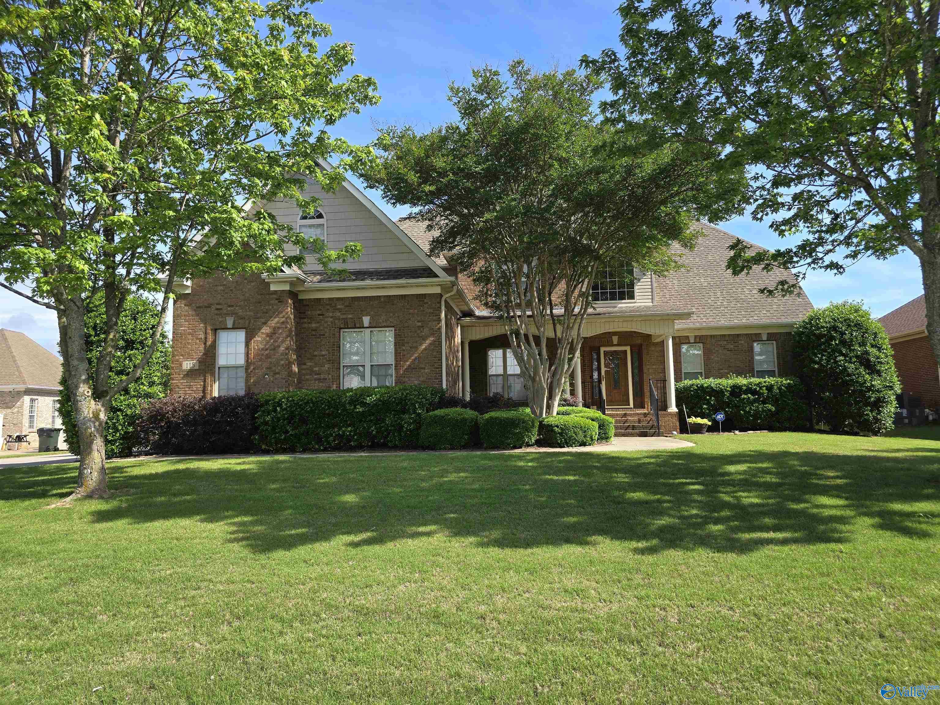 115 The Bend Drive, Madison, Alabama image 1